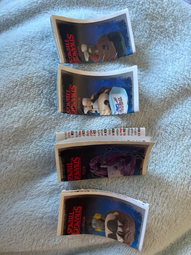 4 Funko Pop Kinder Stranger Things