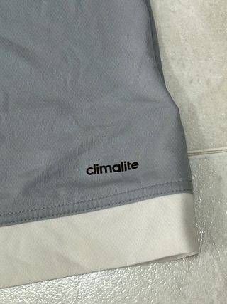 Camiseta Adidas Mujer Gris