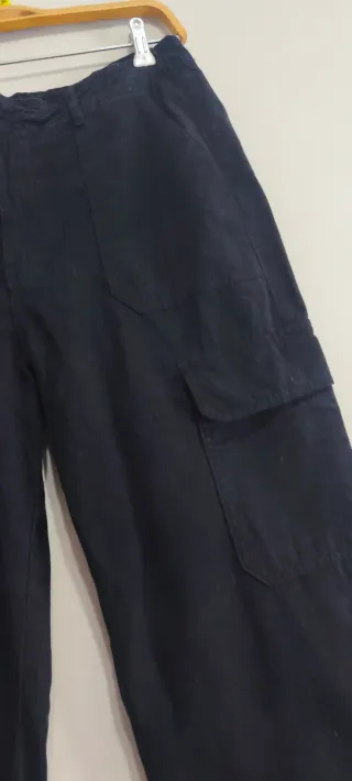 Pantalón Cargo Negro Zara Talla M.
