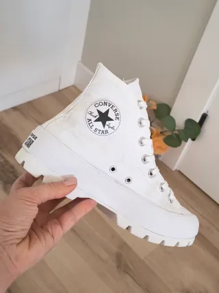 Converse con plataforma talla 39 color blanco