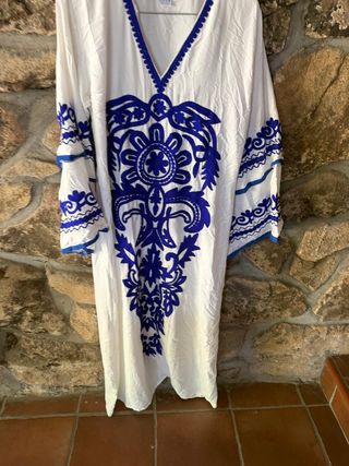 Vestido largo estilo oriental talla M