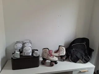 Patines 4 Ruedas KRF Mochila+Protecciones TALLA 37