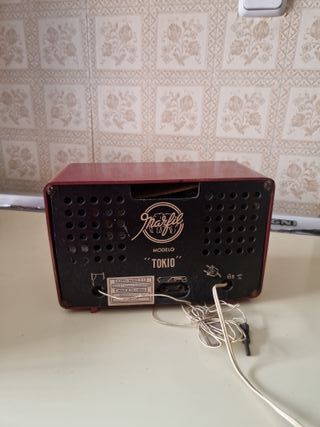 Radio antigua Marfil y reproductor colección
