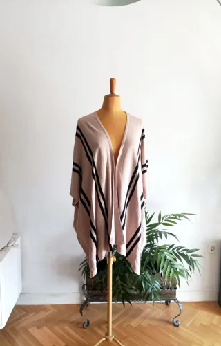 Poncho H&M Beige Rayas Negras Talla Única