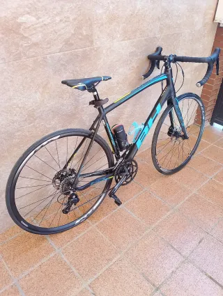 Bicicleta de carretera BH sphene