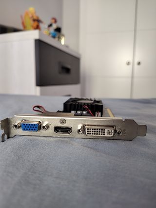 Tarjeta Gráfica ASUS GeForce 210