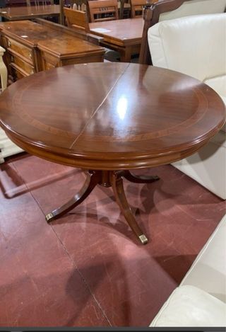 Conjunto Comedor: Mesa Extensible + 4 Sillas
