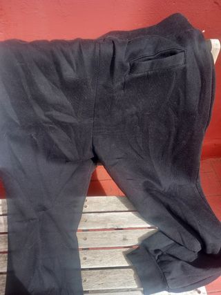 Pantalón chándal Lacoste negro