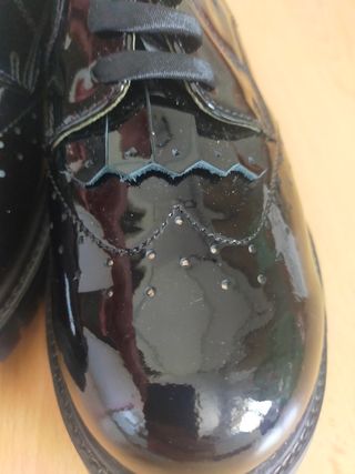 Zapatos niña charol negros talla 33
