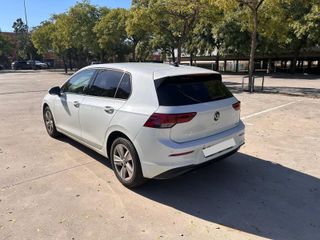 Volkswagen Golf 1.5 eTSI 131 CV DSG Life – 2024 