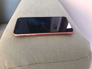 iPhone XR 128 GB Corallo