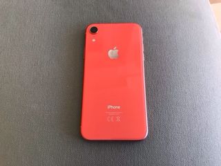 iPhone XR 128 GB Corallo