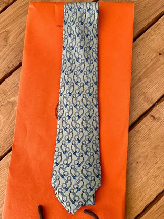 Corbata Hermes Seda verde menta y Azul