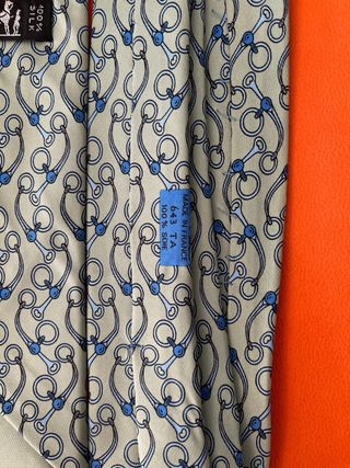 Corbata Hermes Seda verde menta y Azul