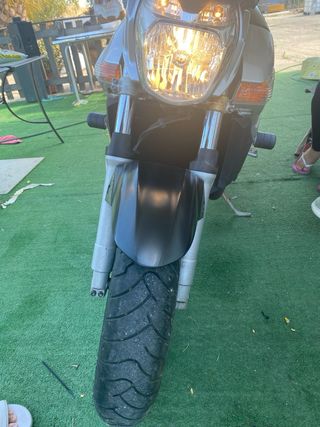 Suzuki GSR 600