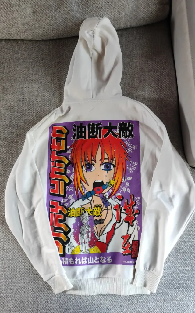 Felpa con stampa anime giapponese