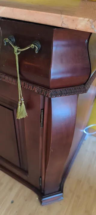Mueble recibidor con espejo