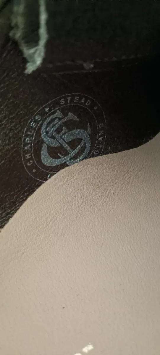 Clarks Wallabee pale kakhi suede