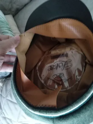 Gorra de plato oficial aleman.