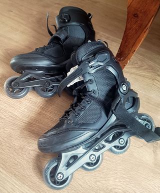 Patines en línea negros talla 42