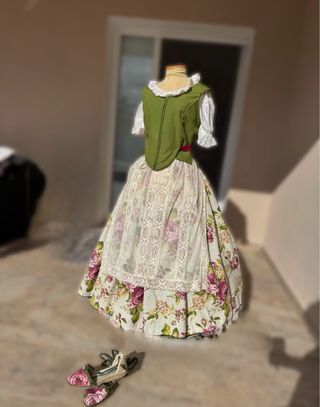 Traje de Huertana Talla L