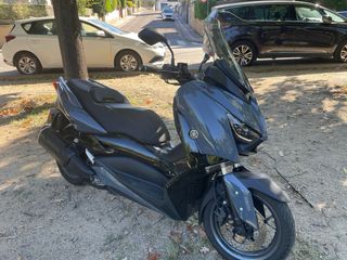 Yamaha X-max 300 Tech Max.Año 2023 con 14800 km.
