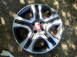 Tapacubos Dacia Sandero 1 unidad 16 pulgadas