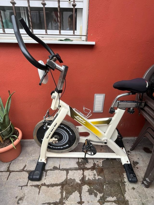 Bicicleta Estática BH Sprint Bike One