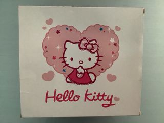 Colonia Hello Kitty y neceser rosa