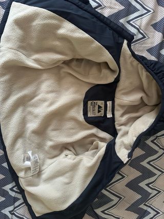 Chaqueta niño  3 años casi nueva archestra 