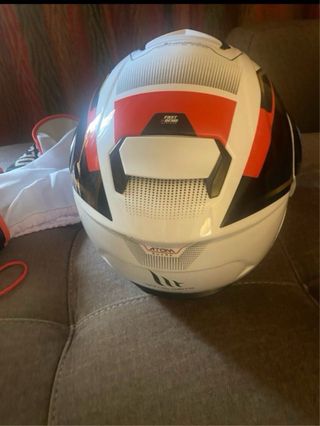 Casco Moto MT ATOM Nuevo