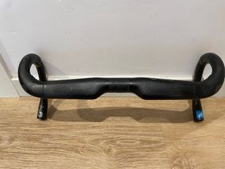 Manillar PRO Vibe Carbono 42cm