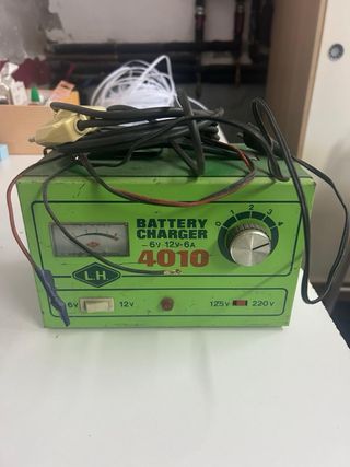 Cargador Batería LH 4010 6V 12V 6A