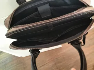 Bolso maletín Tous beige y negro