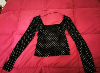 Top crop lunares Bershka talla M
