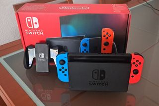Nintendo Switch Azul y Rojo