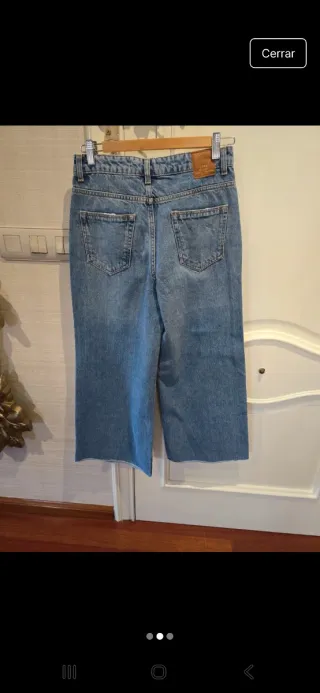 Pantalón vaquero Zara ancho desgastado