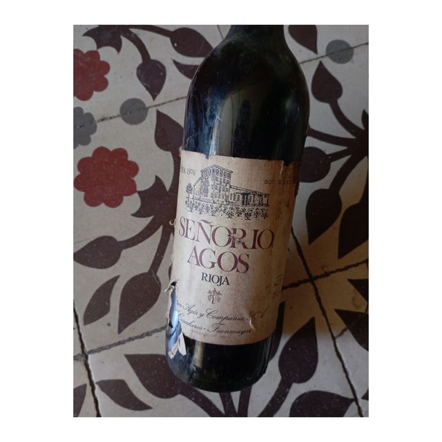 3 Botellas de Vino Antiguas