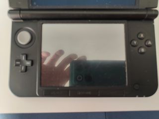 Nintendo 3ds xl + funda Zelda + Pokémon soulsilver