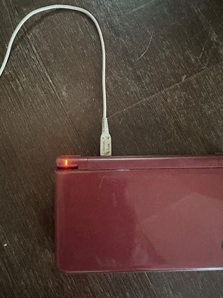 Nintendo DSi XL con juegos
