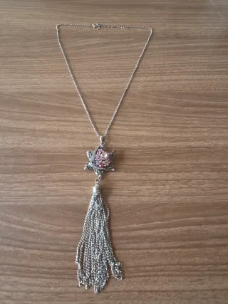 Collar con colgante 