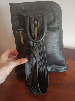 Bolso Mochila de Piel