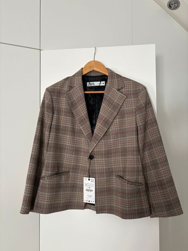 Blazer Zara Cuadros Beige Talla M