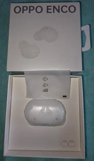 Cuffie wireless Oppo Enco Buds bianche