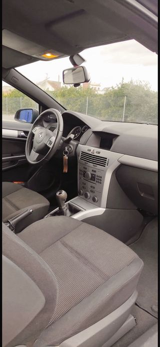Opel Astra 2006
