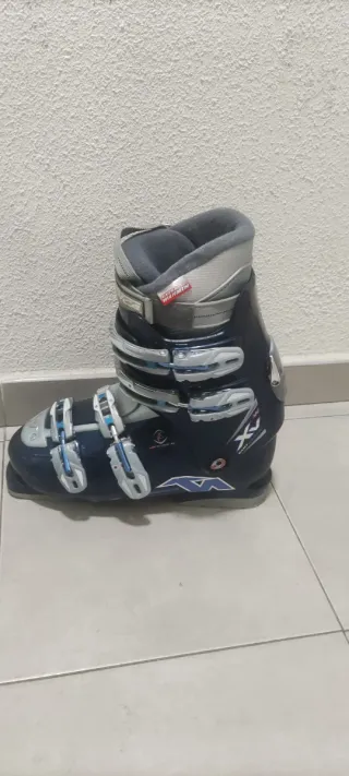 Botas de esquí azules