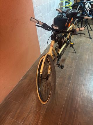 Bicicleta Tándem Color Crema