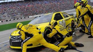 Mono Nascar Carreras Toyota Simpson Kenseth L