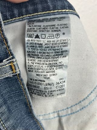 Pantalón Levi's 510 W36 L34 corto