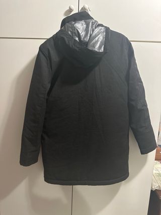 Chaqueta Zara Negra con Capucha